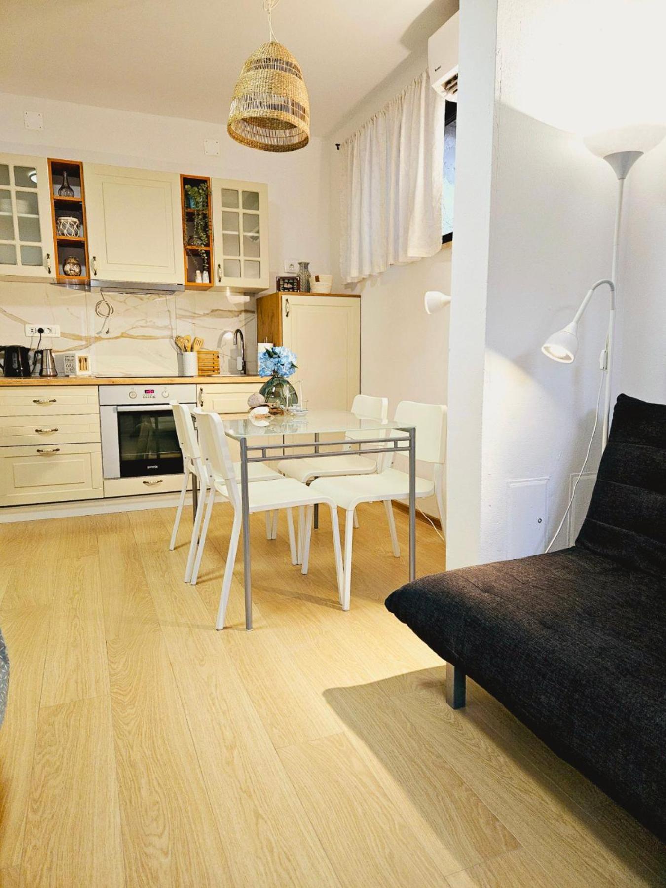 Apartma Tul Izola Esterno foto